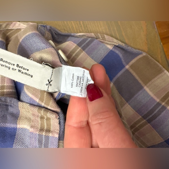 L.L. Bean Multicolor Plaid Shirt Size Medium - Picture 7 of 7